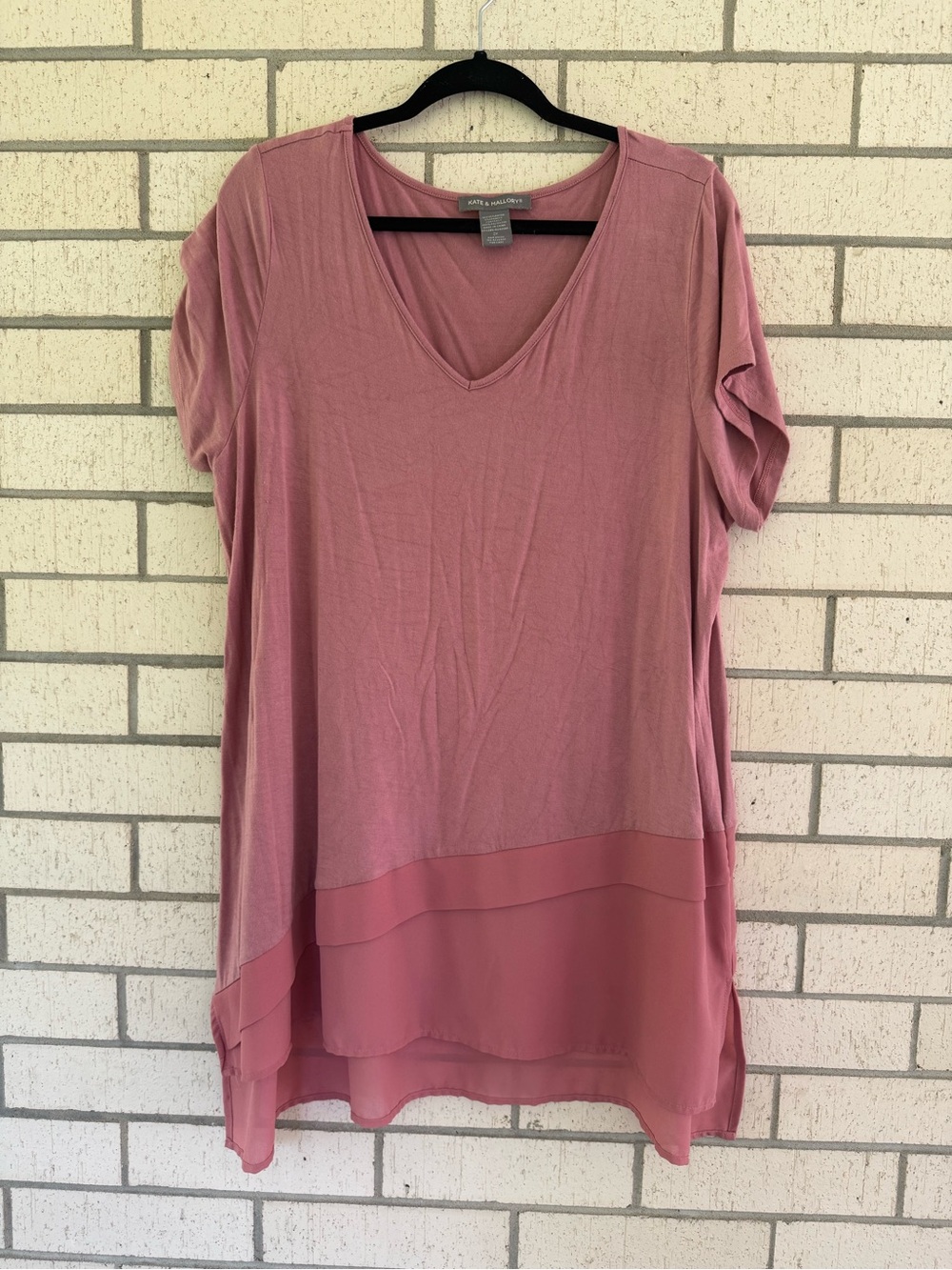 Kate & Mallory Mauve Pink V-Neck Layered Hem Tunic